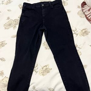 American Eagle Black Stretchy Jeans